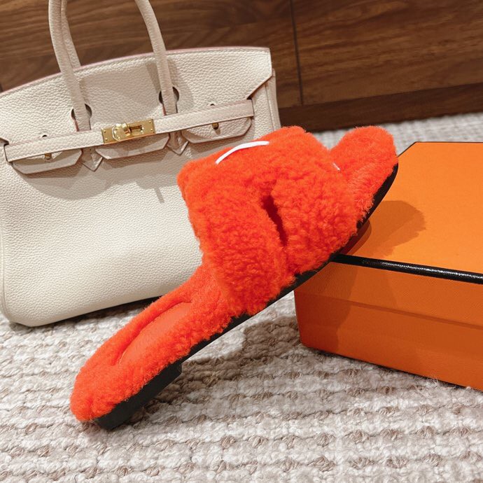 Hermes Slippers